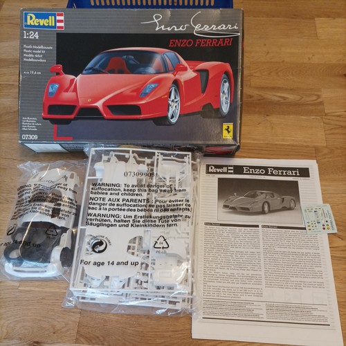 Revell ferrari enzo - enzo,