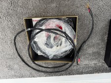 Synergistic Research Tesla Accelerator High End Lautsprecherkabel in 2,5m