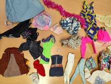 Konvolut Kleidung Kleid Klamotten Barbie Puppe Mattel  Figur Barbiepuppe MK2