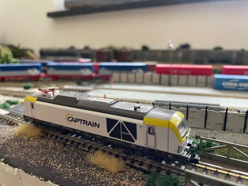 Spur hobbytrain vectron - n, dual
