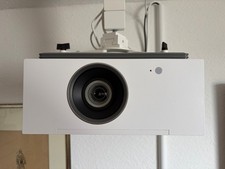 LG HU710PW 4K UHD CineBeam