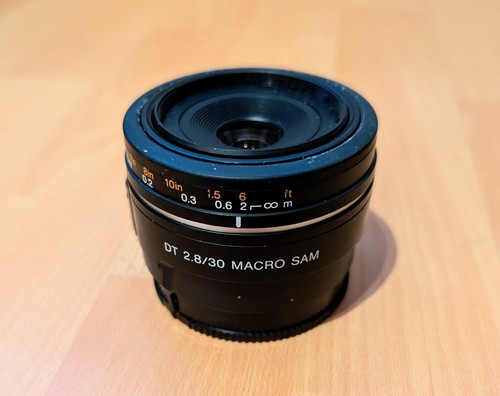 Sony 30mm 8 macro sam - sony,