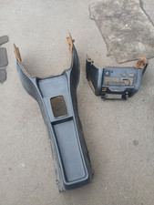 Mittelkonsolen schwarz für