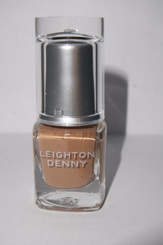 Leighton - ,