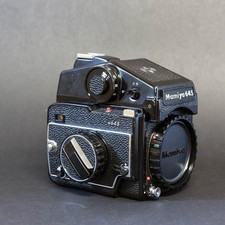 Mamiya 645 / M645, analoge Mittelformatkamera mit Prismensucher