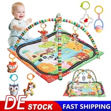 Spielmatte mit Spielbogen für