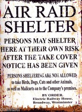 LUFTSCHUTZUNTERSTAND Metall