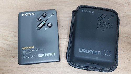 Sony dd33 grey portable - sony,