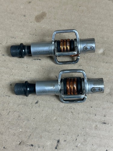 Crank brothers eggbeater - brothers,