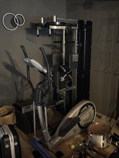 Diverse Fitnessgeräte, guter