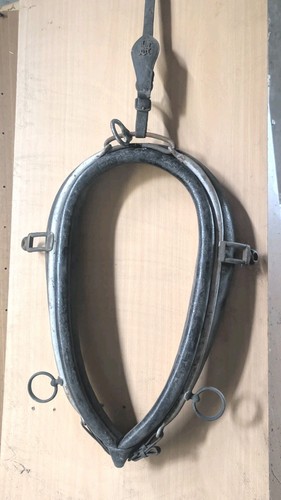 Antikes pferde kummet - antikes, mit