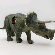 Jurassic park triceratops - jurassic,