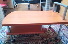 TV Tisch auf Rollen von  ( Hülsta )