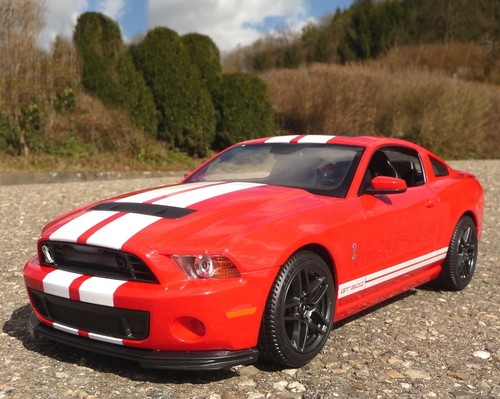 Auto ford mustang - rc, gt