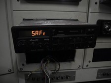 Mit Radiocode Audi V8 D11