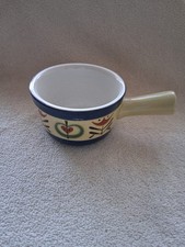 Saucen-Kasserolle mit Griff