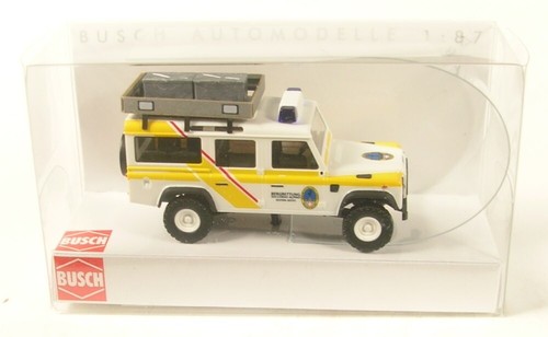 Land rover defender - rover,