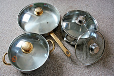 KONVOlUT, VA 2 Kochtöpfe mit
