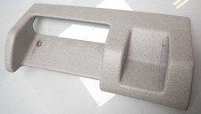 VW T5 Multivan / VERKLEIDUNG GRIFF SCHIEBETÜR / rechts / 7E5867620B (BY81)