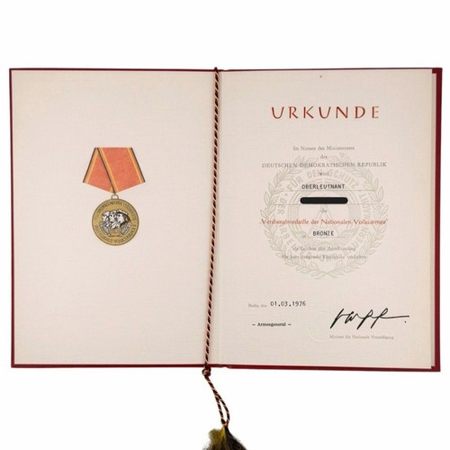 Ddr nva urkunde - nva,