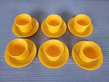 DDR Eierbecher Plastik 6