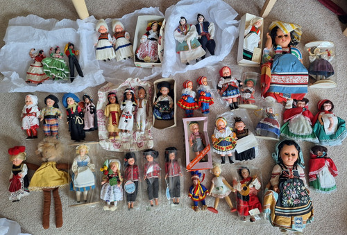 Souvenir dolls the world - of,
