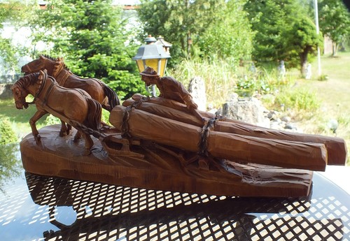 Holzfigur groß handgeschnitzt