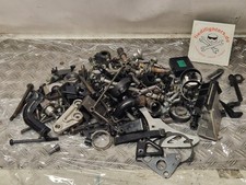 Schrauben Halter Kleinteile Triumph Daytona 955i T595 34076km