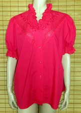 HIMBEERFARBENE TRACHTENBLUSE -