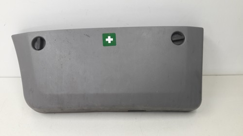 Abdeckung verbandskasten vorne - verbandskasten,