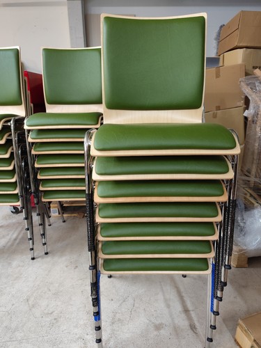 Stapelstühle gepolstert - stapelstühle,