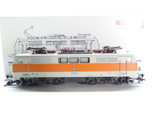 Märklin 3355 lok br111 - e-lok,