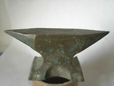 ALTE GEBRAUCHTE MINI AMBOSS AUS BRONZE 510gr SCHWER-LÄNGE 11cm-HOCH 5cm -