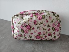 Damen Kosmetiktasche rosa pink Rosen Blumen halbrund Reissverschluß Kulturbeutel