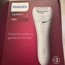 Neuwertig Philips Epilator Series 8000, with 3 Accessories 