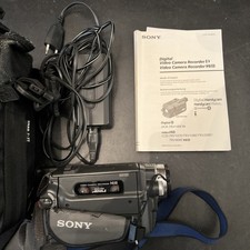 Sony Handycam CCD-TRV208E Camcorder - GETESTET