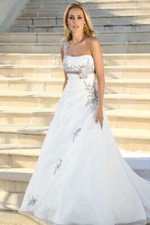 Brautkleid / Hochzeitskleid