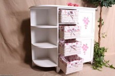 Zauberhafter Kinderschrank