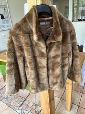 Hallhuber süsse Felljacke