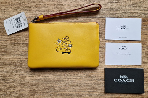 Coach disney mickey mouse - mickey,