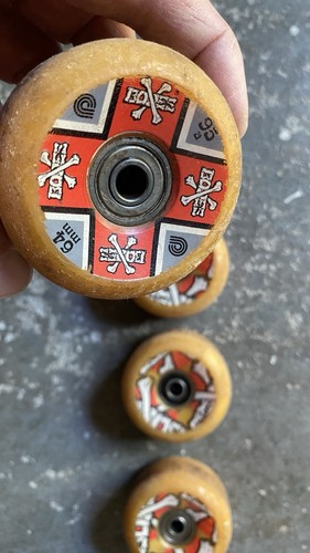 Vintage wheels powell peralta - wheels,
