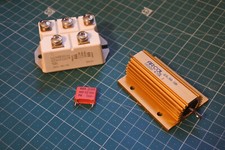 Semikron SKD 62/16, 470Ohm/100W resistor, 22nF cap. - for Siemens Simovert caps.