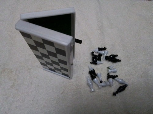 Schachspiel kleinformat x - 13,