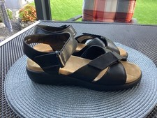 CLARKS SANDALEN GR.7,5  (41,5). NEU