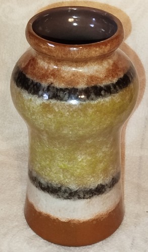 Schöne vase strehla - -,