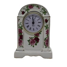 Porzellanuhr mit Rosen Muster