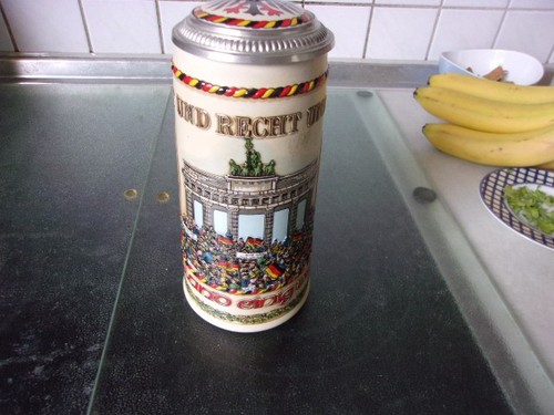 Bierkrug aus porzellan - aus, porzellan,