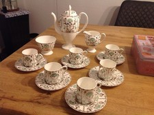 Wedgwood Mokka Service Grüne