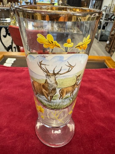 Grosses antikes andenkensglas - grosses,