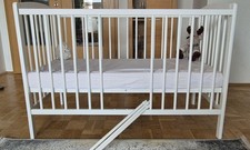 Babybett mit Matratze  (120 x